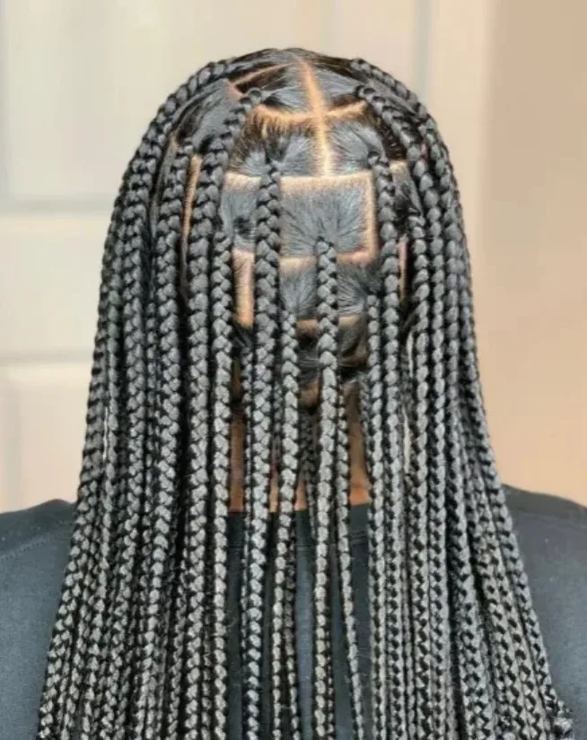 Braided hairstyle by Eyitayo