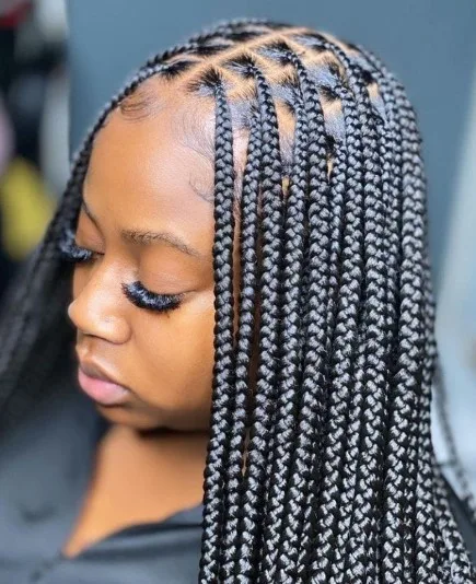 Small Medium Knotless Braids